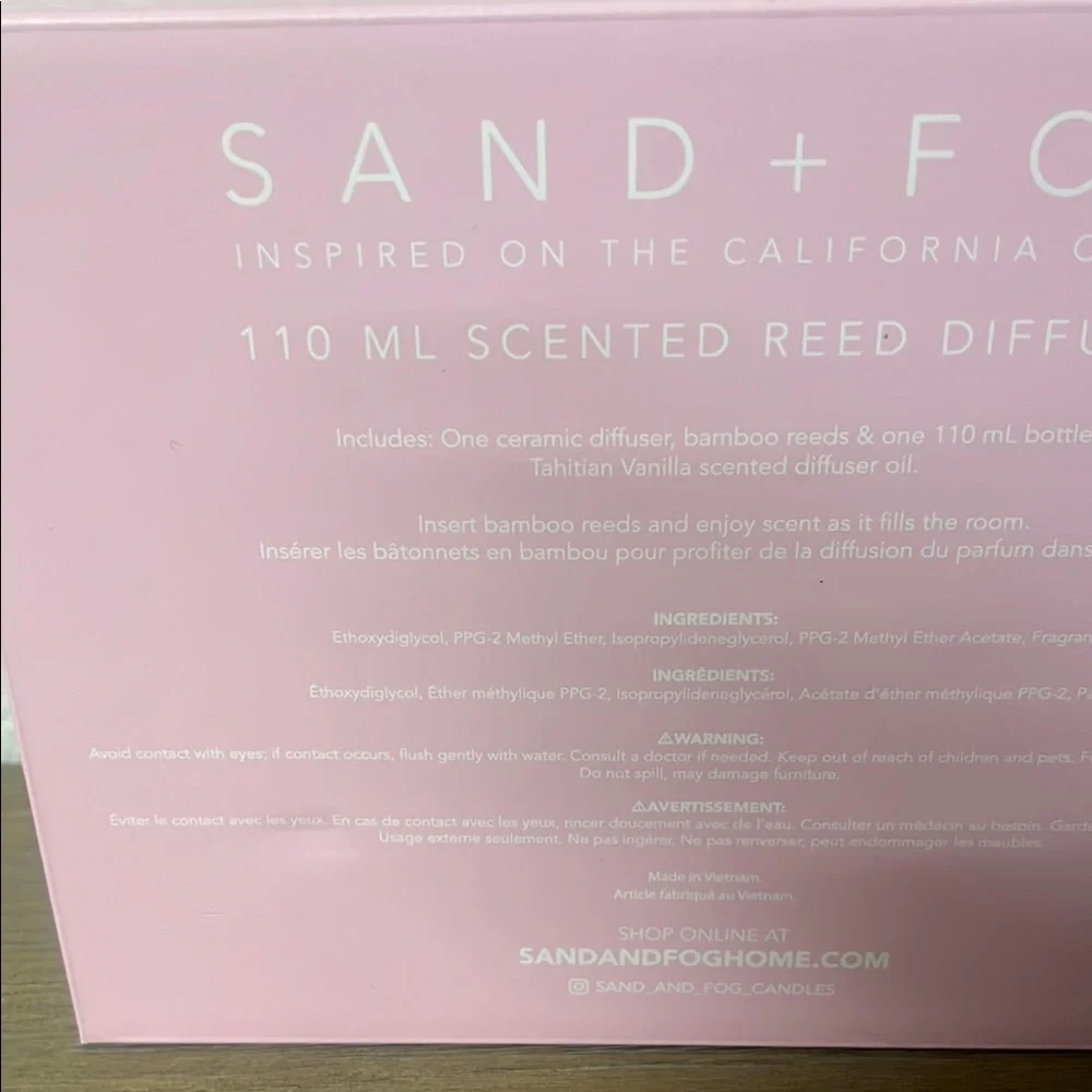 NWT SAND + FOG Tahitian Vanilla Reed Diffuser Set